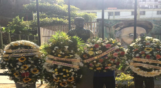 Busto de Manuel Marulanda