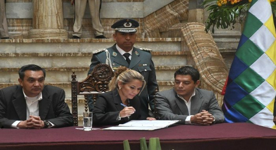 Gobierno de facto en Bolivia