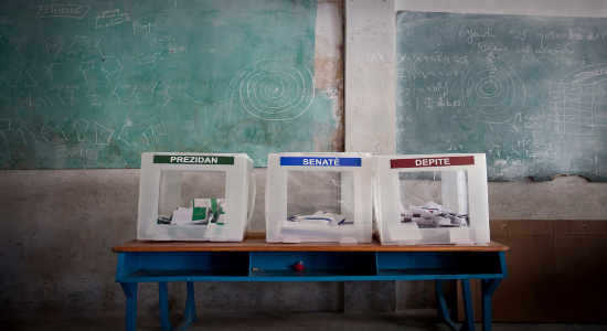 Jornada electoral en Puerto Príncipe, Haití. Foto: Alejandro Saldívar