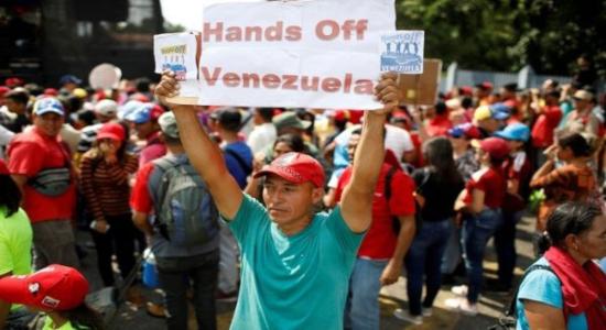 Hand Off Venezuela