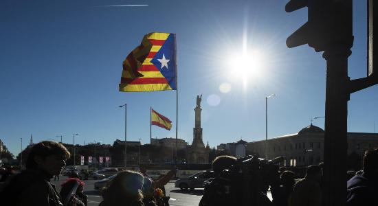 Concentración en la plaza de Colón en apoyo a políticos catalanes durante su juicio. 
