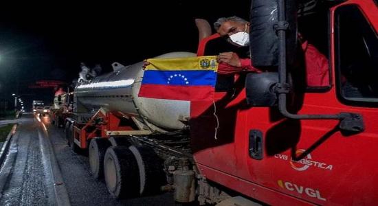 Camión transportando oxígeno de Venezuela a Brasil