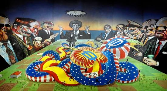  “Lemoiz gelditu”, el mural contra la construcción de la central nuclear de Lemoiz realizado por Vicente Ameztoy, Jose Luis Zumeta y Carlos Zabala “Arrastalu” en 1980.