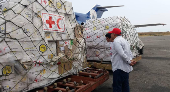 Cargamento de la Cruz Roja