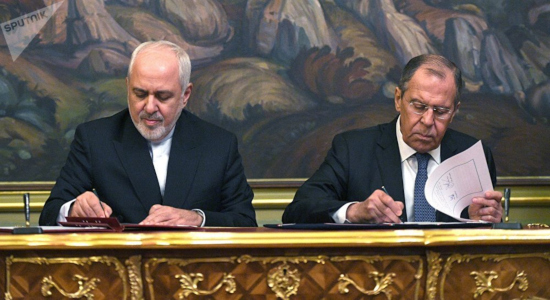 Mohamad Yavad Zarif, y Serguéi Lavrov