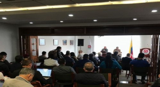 Dirigentes de la FARC se reunieron para discutir el clima de violencia contra el partido.