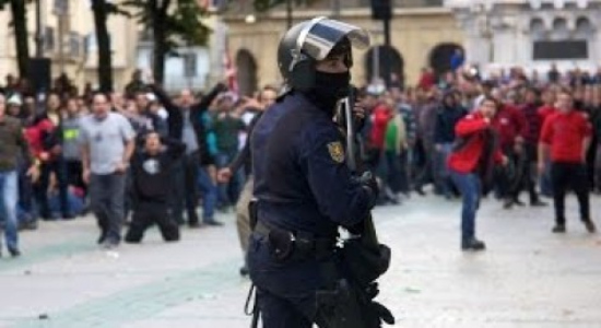 Policía