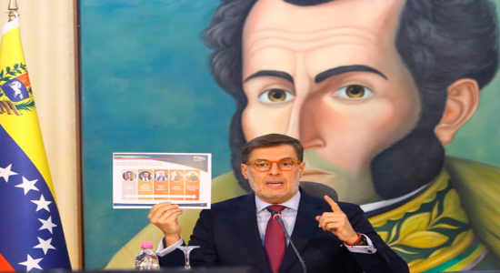 Canciller Félix Plasencia presentó este 19 de enero las pruebas a medios nacionales e internacionales del robo a la Embajada de Venezuela en Bolivia