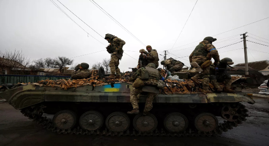 Soldados ucranianos © REUTERS / Zohra Bensemra